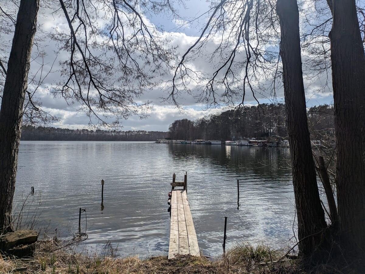 Winterstimmung am Steg, Großer Zechliner See – ganzjährig geöffnet